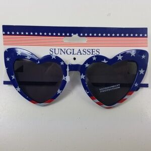 USA American flag heart sunglasses with‎ UV protection